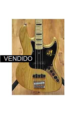 Sire Marcus Miller V7 Vintage 2nd Generation Ash Maple Natural Sire Marcus Miller V7 Vintage 2nd Generation Ash Maple Natural